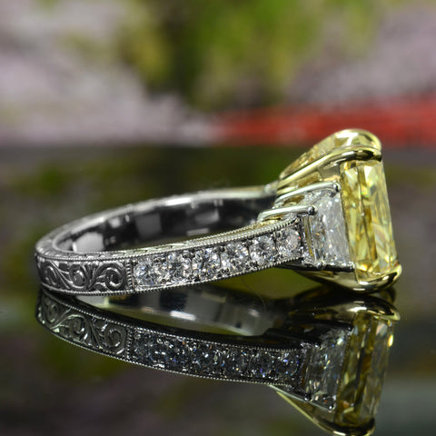 4.00 Ctw Canary Fancy Intense Yellow Radiant Cut Hand-Carved Diamond Ring GIA Certified