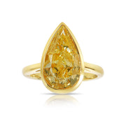 3.20 Ct Canary Fancy Light Yellow Pear Cut Solitaire Diamond Ring VVS1 GIA