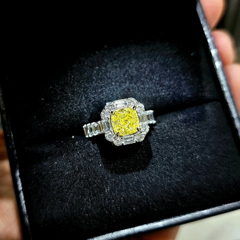 3.50 Ctw Fancy Yellow Cushion Halo Baguette & Round Diamond Ring VVS1 GIA