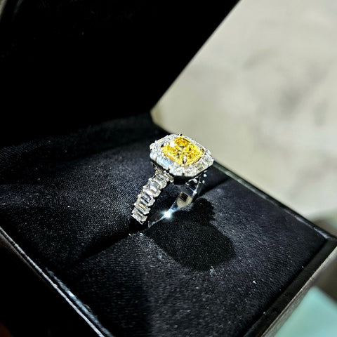 3.50 Ctw Fancy Yellow Cushion Halo Baguette & Round Diamond Ring VVS1 GIA