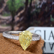 2.20 Ctw Canary Fancy Light Yellow Pear Cut Ring Low Profile VS2 GIA