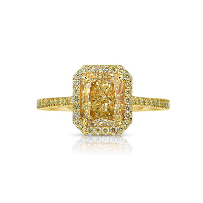 2.35 Ctw Fancy Light Yellow Radiant Cut Halo Pave Yellow Diamond Ring VVS1 GIA